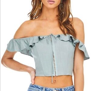 ASTR The Label Abella Off Shoulder Crop Top Small